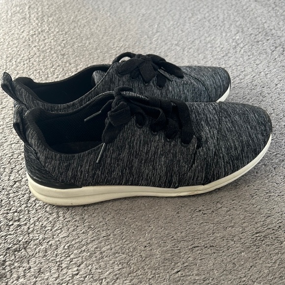 Bobs by sketchers sneakers - Picture 2 of 8